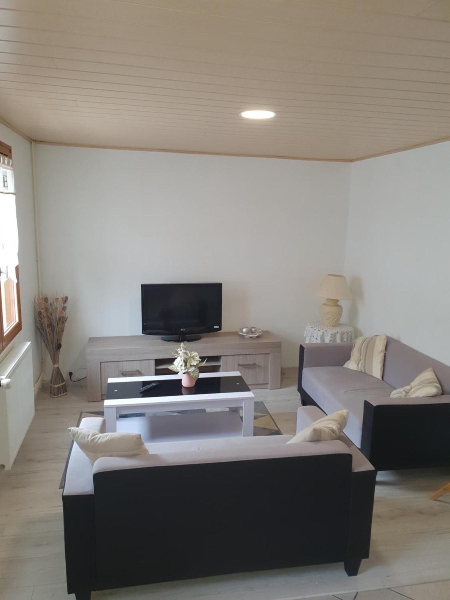 Gite Des Jardiniers Fumay Экстерьер фото